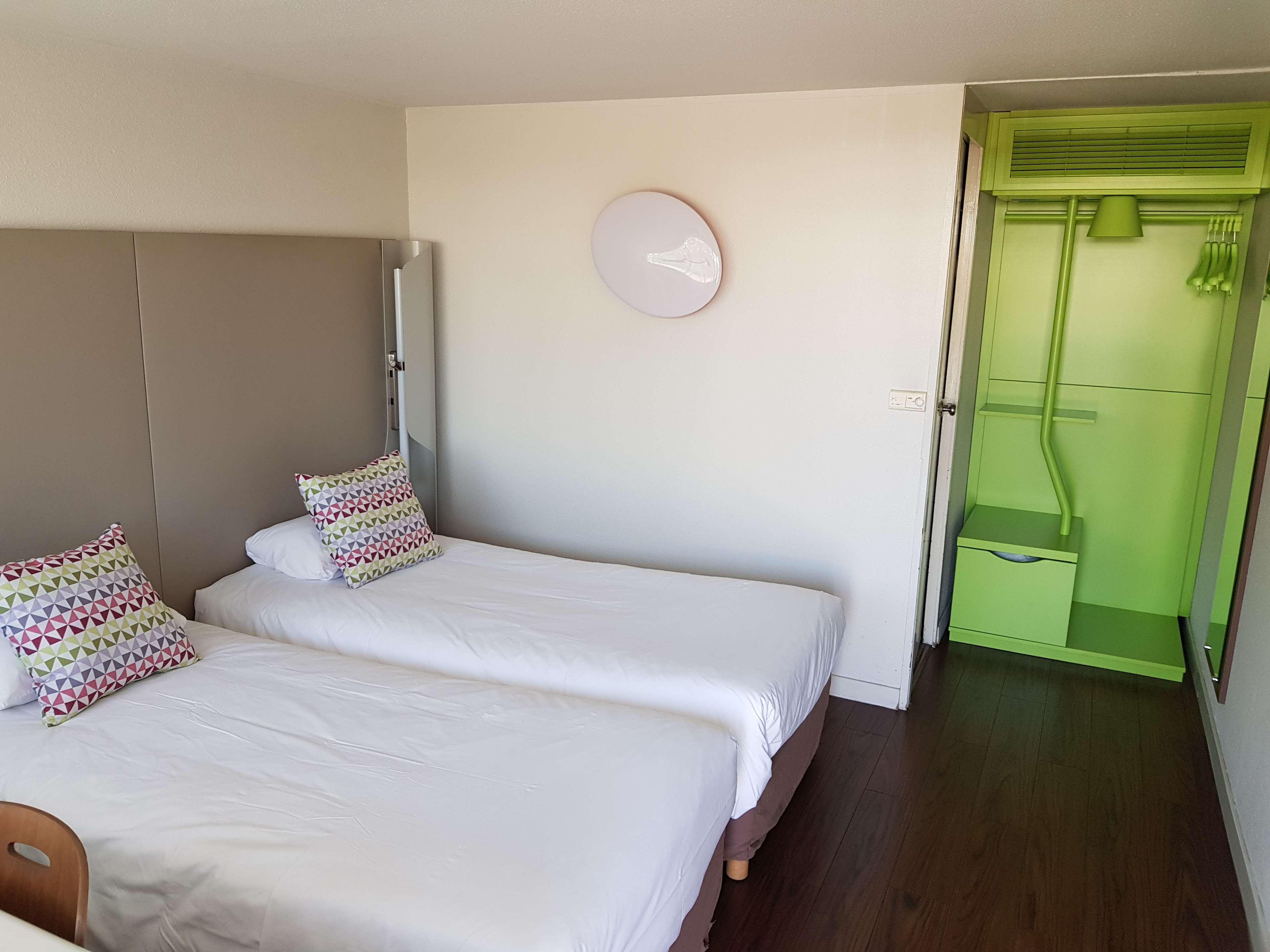Campanile Toulouse - Blagnac Aeroport Hotel Exterior photo
