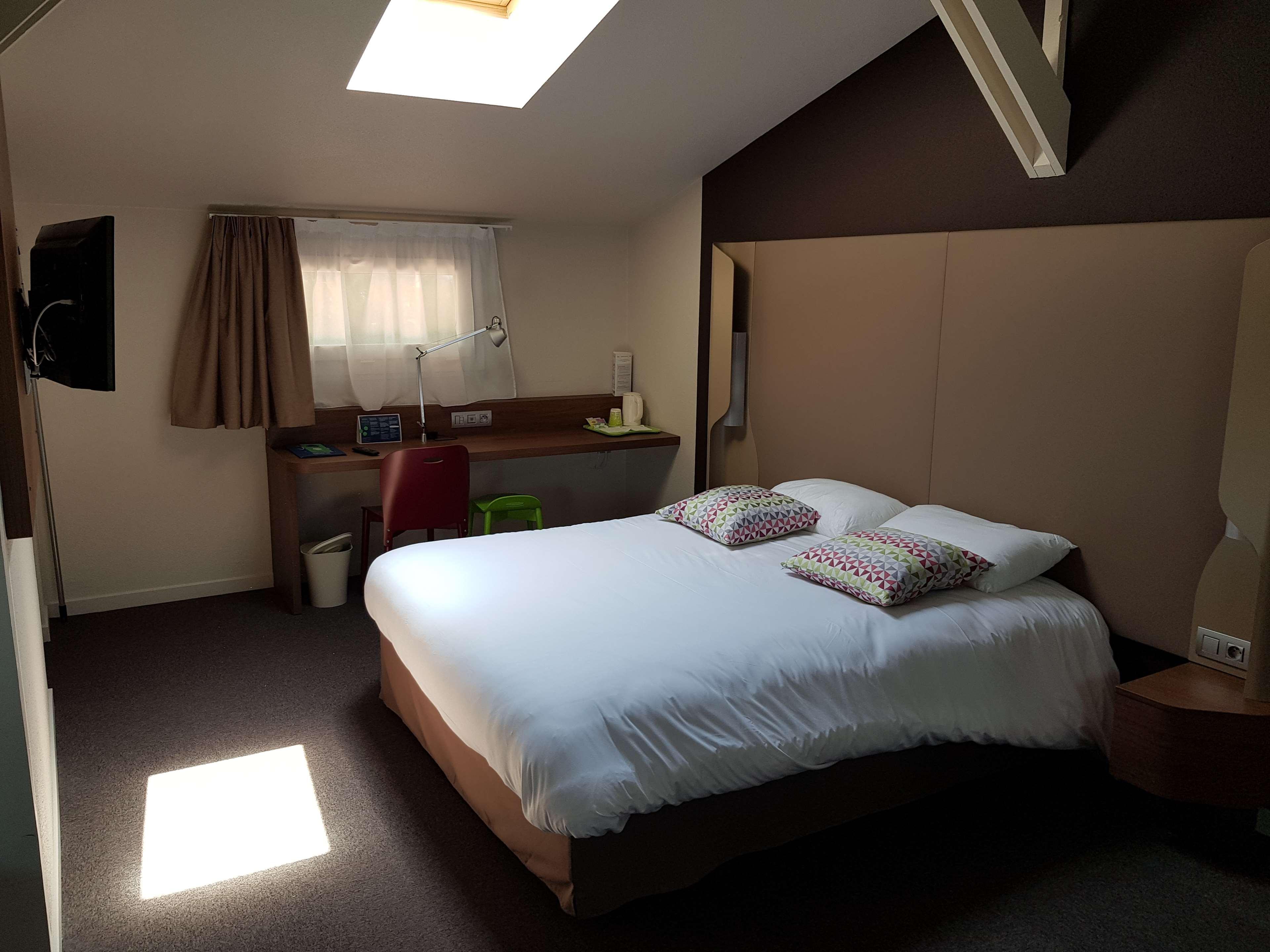 Campanile Toulouse - Blagnac Aeroport Hotel Exterior photo