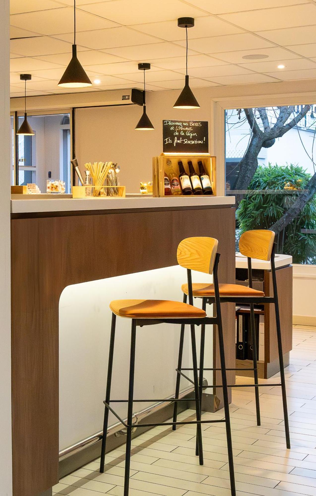 Campanile Toulouse - Blagnac Aeroport Hotel Exterior photo